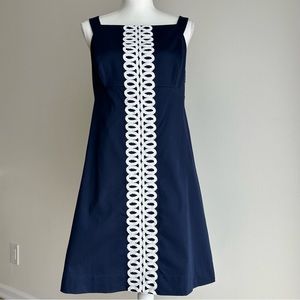 Lilly Pulitzer Mini Shift Dress True Navy Sleeveless Embroidered Cotton Size 10
